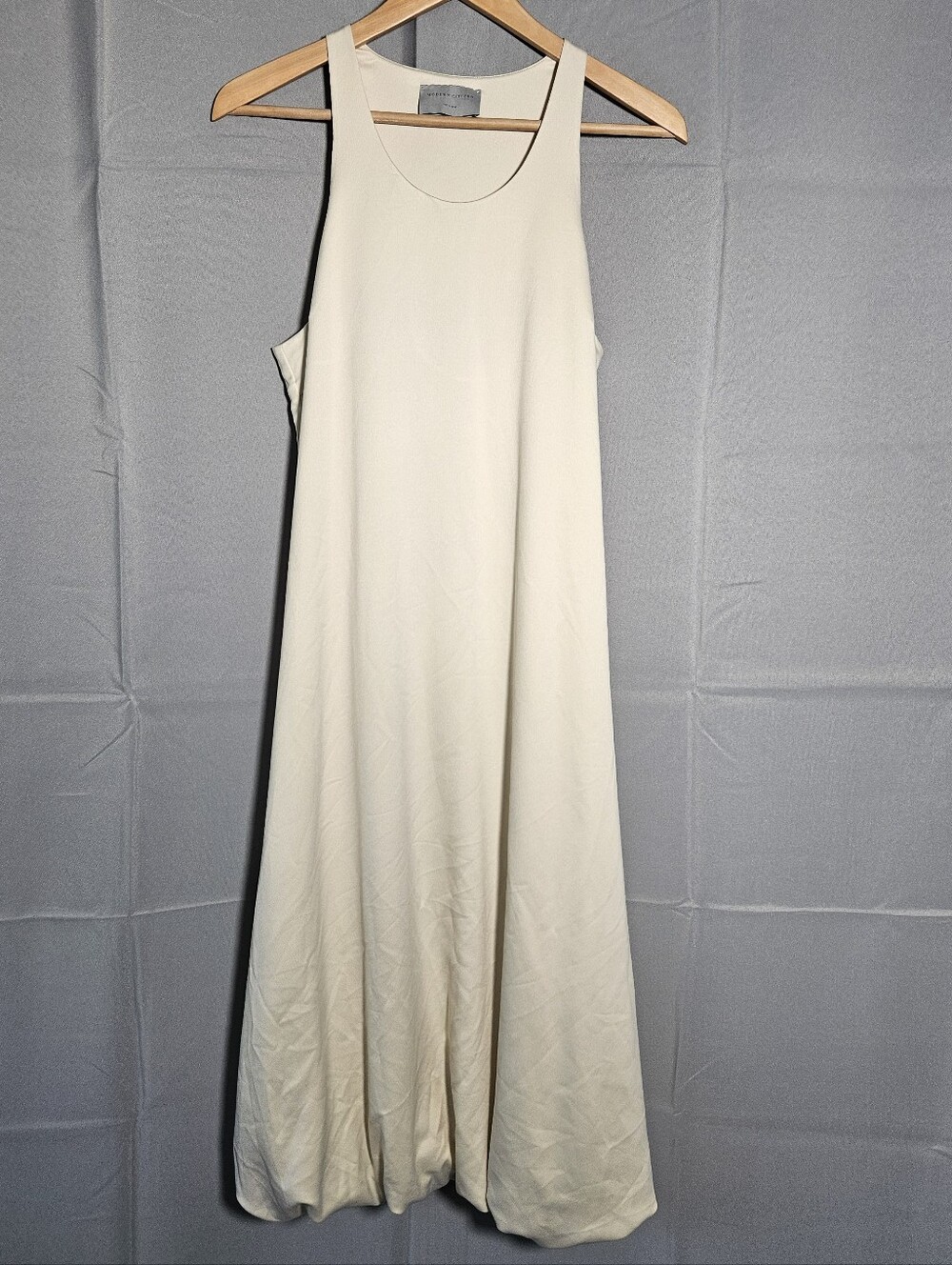 Modern Citizen Minimalistic 90s Bubble Hem Cream Cocktail Satin Maxi Dress Sz M - Picture 7 of 7